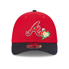 Atlanta Braves 2026 MLB Spring Training 39THIRTY M-Crown Flex Cap Red Lifestyle