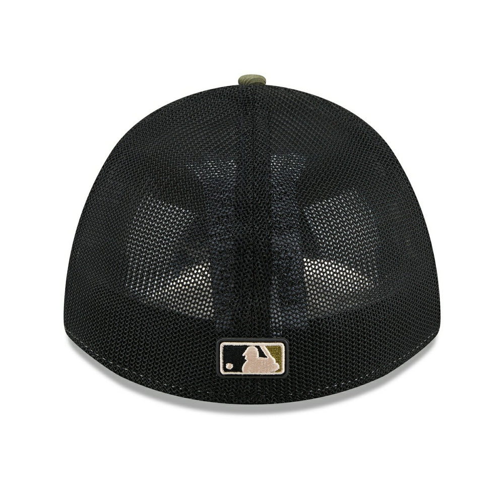 San Diego Padres 2026 MLB Armed Forces 39THIRTY M-Crown Flex Cap Olive Taass sale