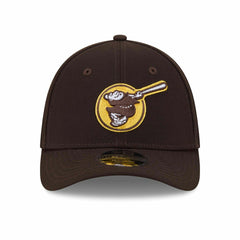 San Diego Padres MLB Alternate Team Logo 39THIRTY M-Crown Flex Cap Brown Lifestyle