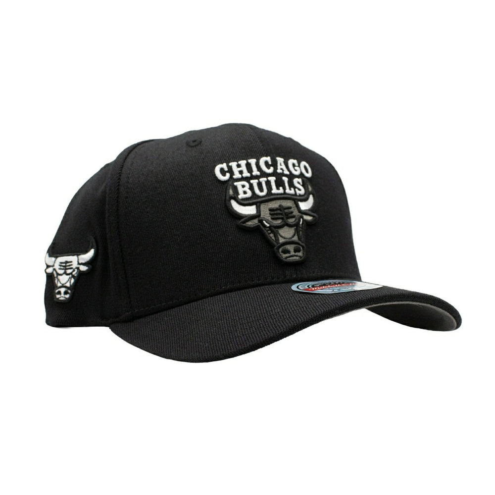 Chicago Bulls Monochrome Classic Red Stretch-Snap NBA Cap Black Classic