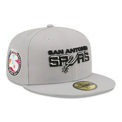 San Antonio Spurs 1973-1989 Hardwood Classics 59FIFTY Fitted Cap Gray Lifestyle