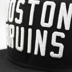 Boston Bruins Starter BLACK ICE Snapback NHL Cap Lifestyle