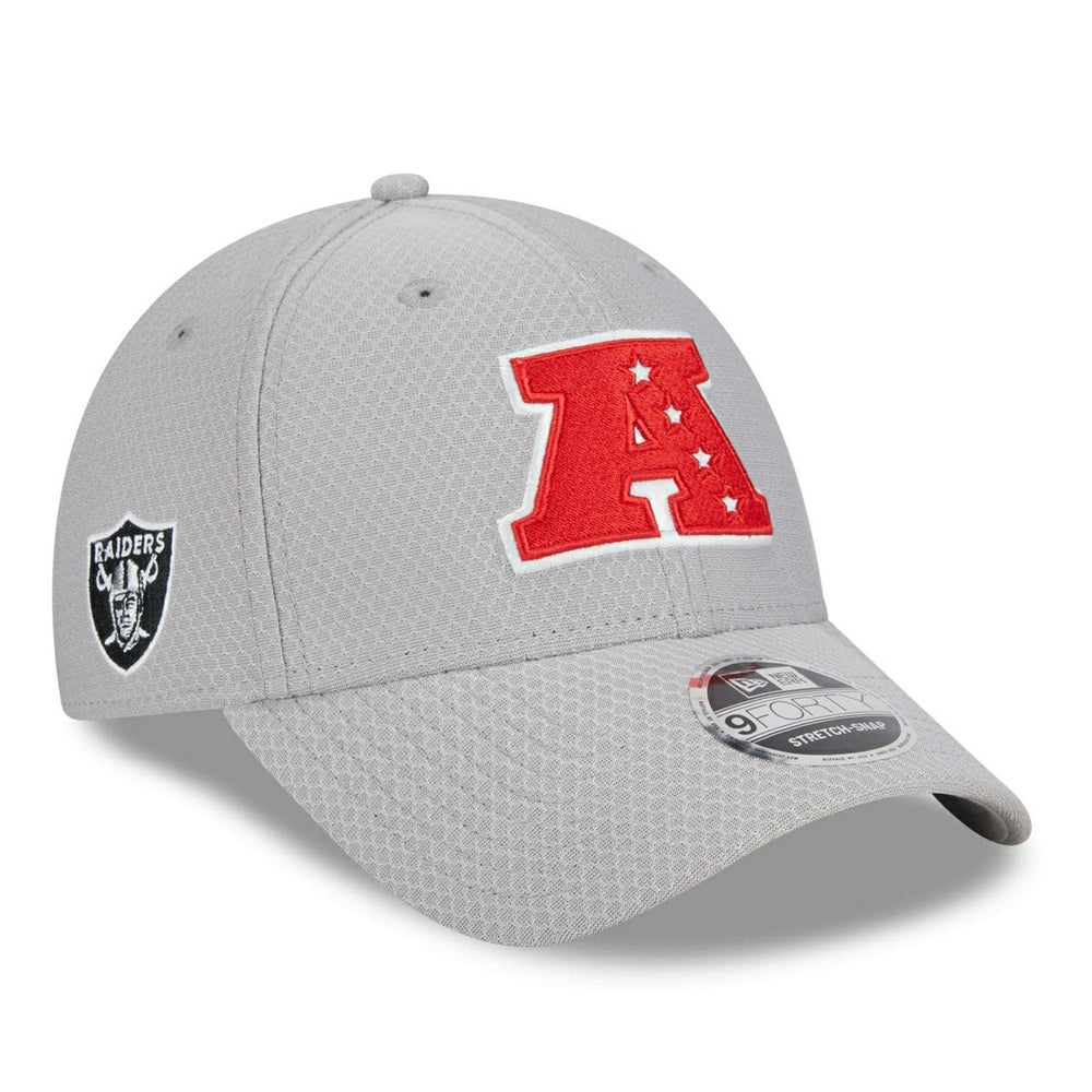 Las Vegas Raiders AFC 2024 Pro Bowl New Era Stretch-Snap 9FORTY NFL Cap Gray Lifestyle