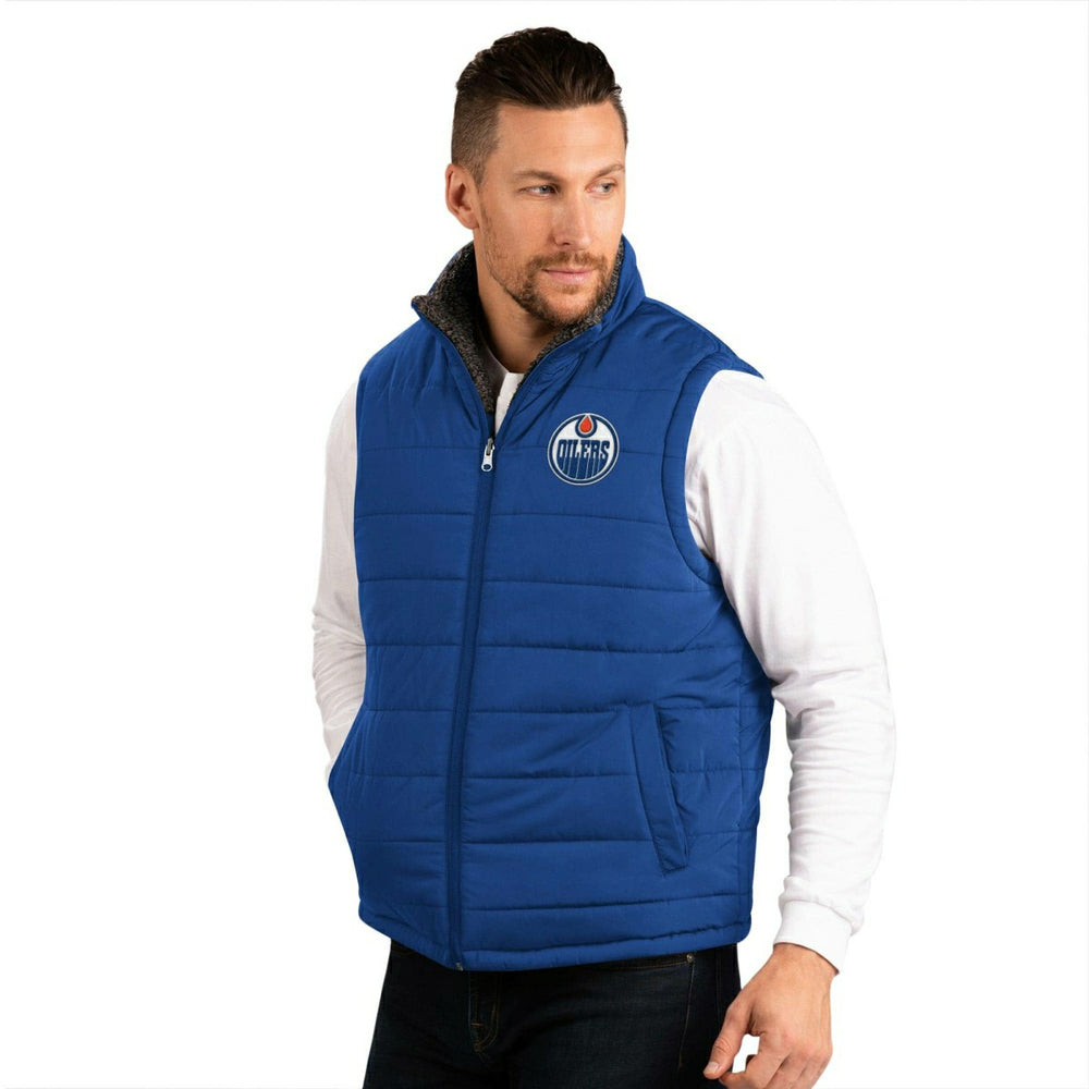 Edmonton Oilers G-III NHL Reversible Sherpa Winter Vest Lifestyle