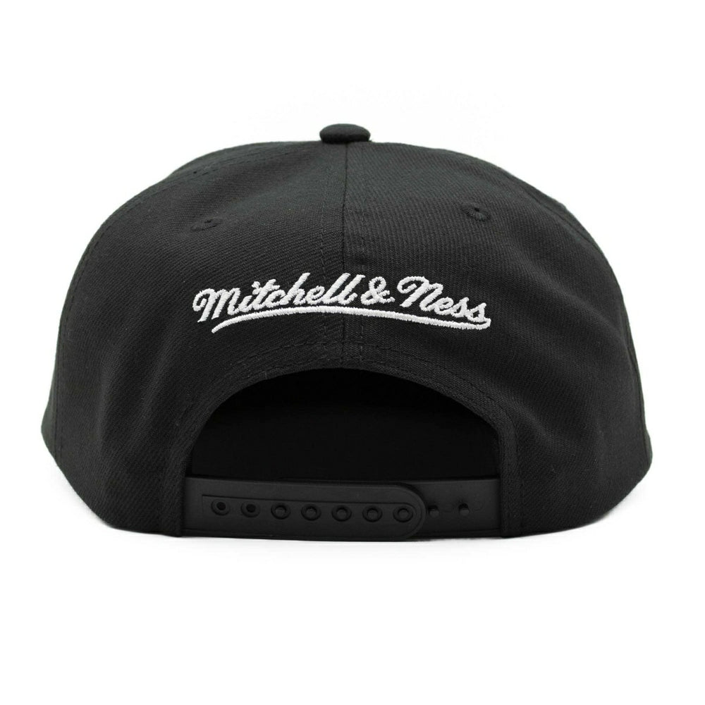 Pittsburgh Penguins 2017 Stanley Cup Mitchell & Ness Snapback NHL Cap Classic