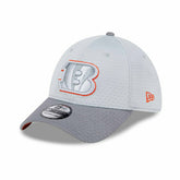 Cincinnati Bengals 2024 NFL Training Camp New Era 39THIRTY Flex Cap Gray Taass sale