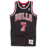 Toni Kukoc #7 Chicago Bulls 1995-96 Mitchell & Ness Swingman NBA Jersey Pinstripe Taass for sale