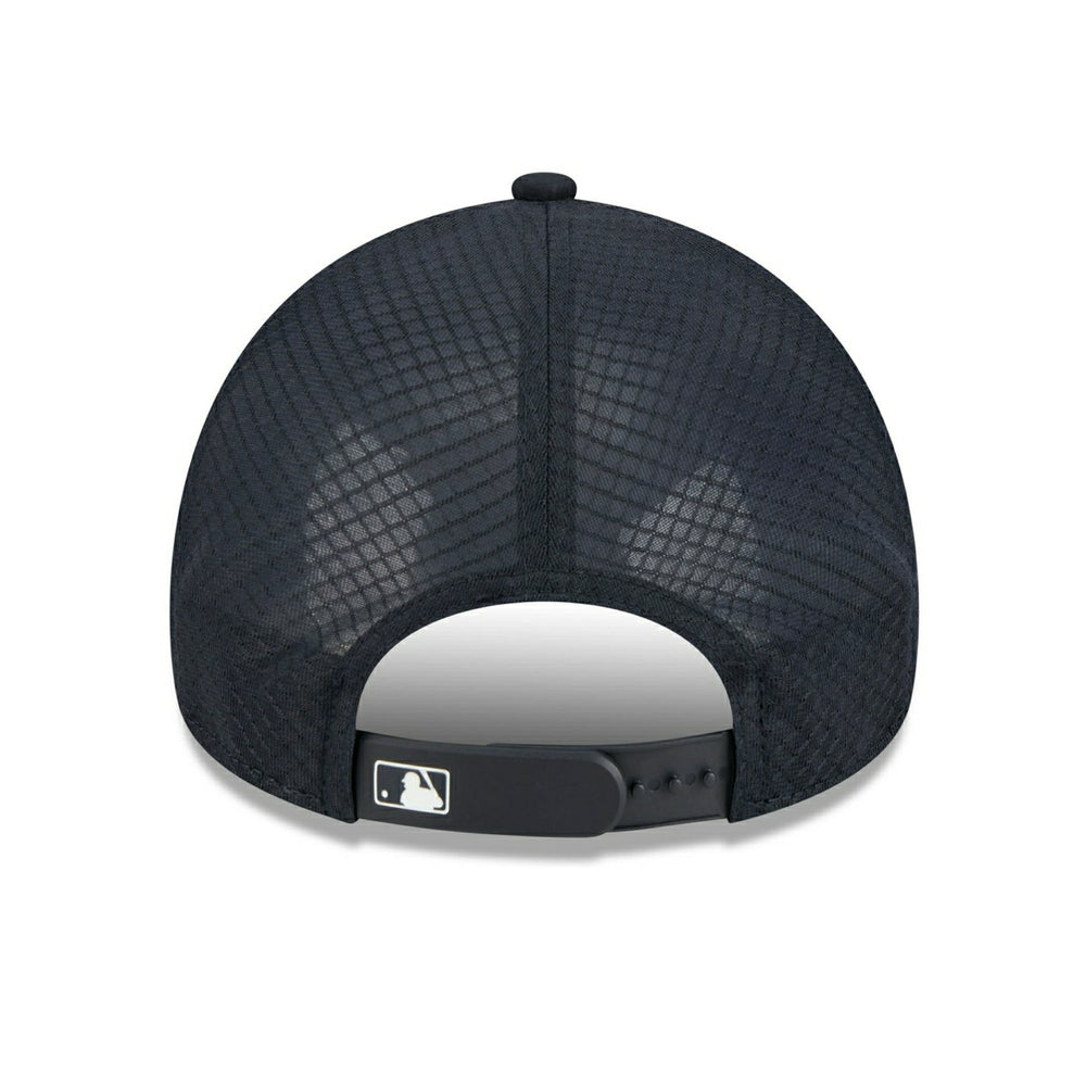 Atlanta Braves 2026 MLB Batting Practice 9FORTY APEX Trucker Cap Navy Taass for sale