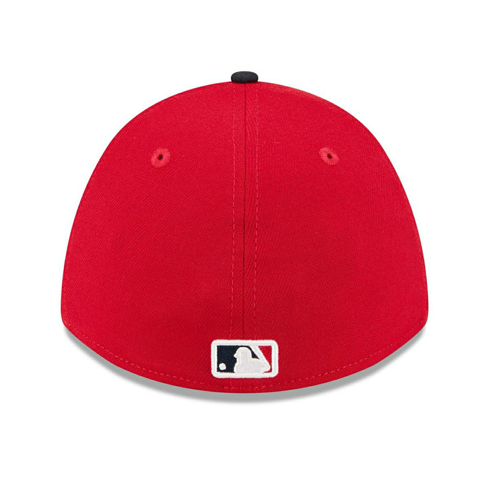 Atlanta Braves 2026 MLB Spring Training 39THIRTY M-Crown Flex Cap Red Lifestyle