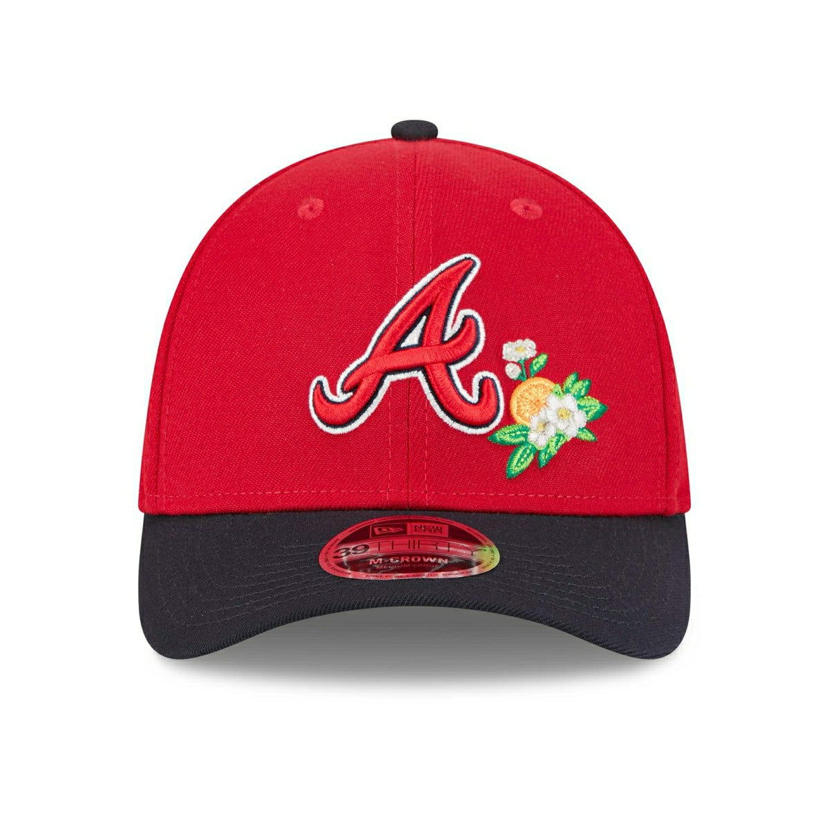 Atlanta Braves 2026 MLB Spring Training 39THIRTY M-Crown Flex Cap Red Lifestyle