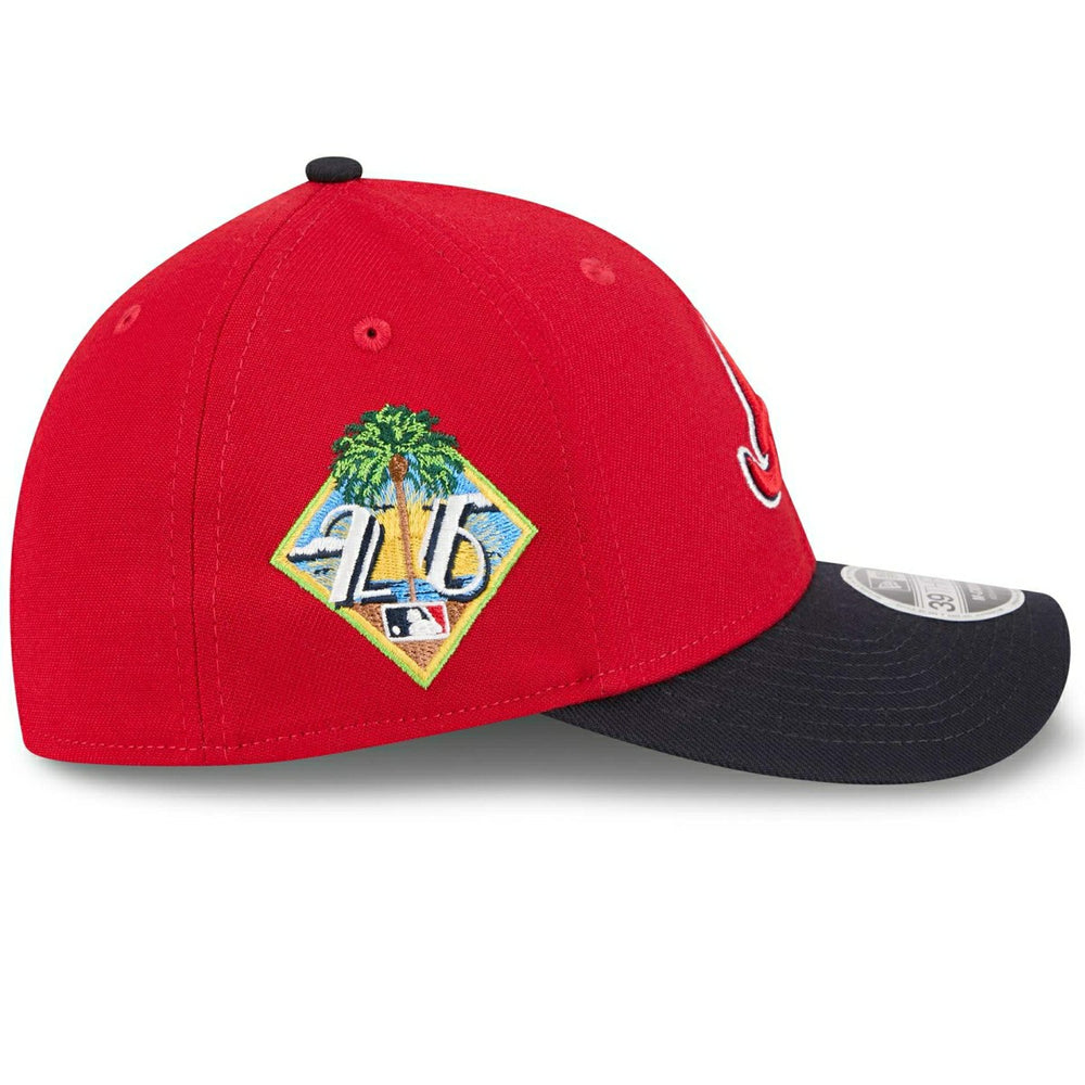 Atlanta Braves 2026 MLB Spring Training 39THIRTY M-Crown Flex Cap Red Lifestyle