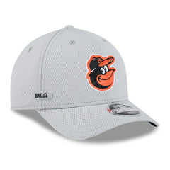 Baltimore Orioles 2025 MLB Clubhouse 9FORTY M-Crown Snapback Cap Gray Taass for sale