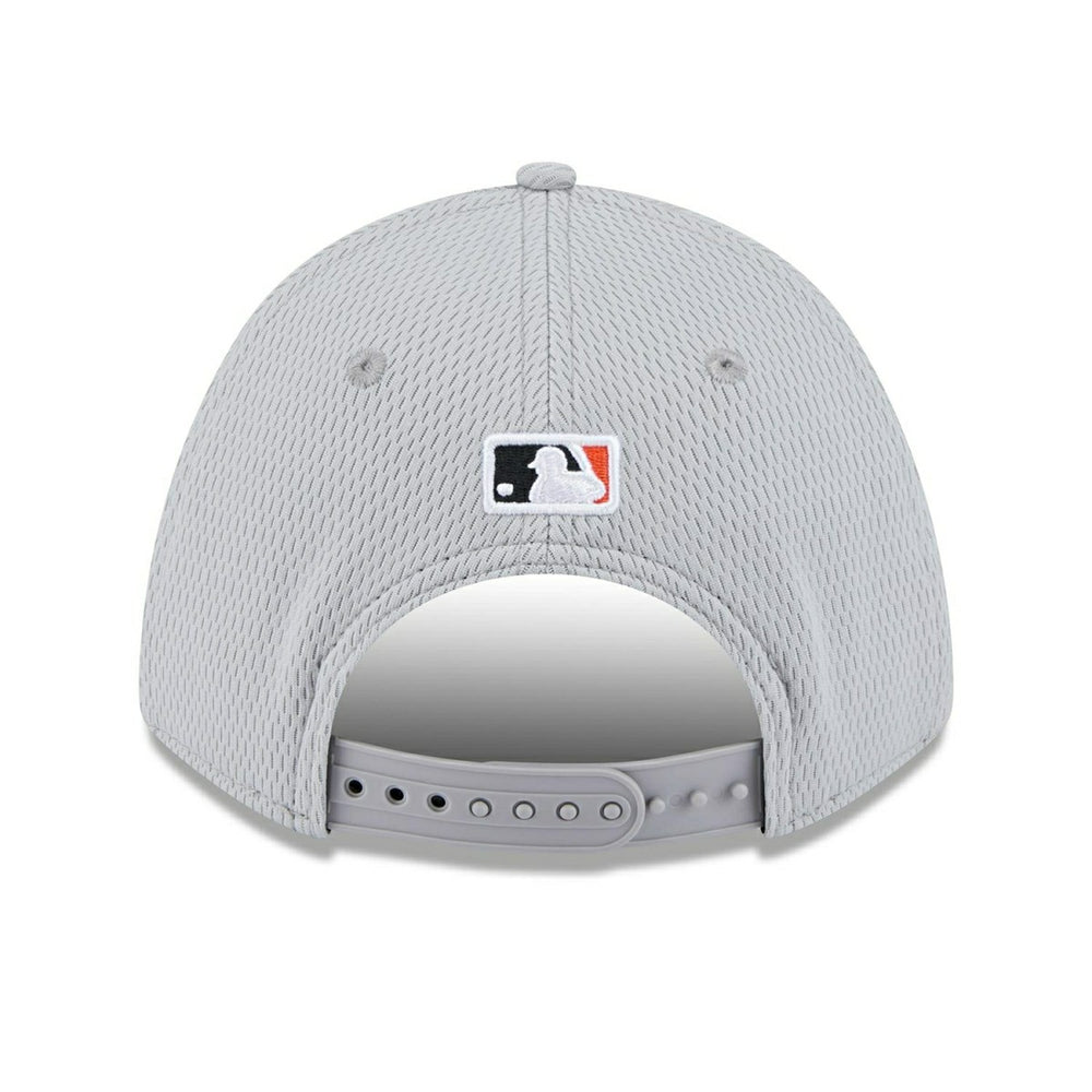 Baltimore Orioles 2025 MLB Clubhouse 9FORTY M-Crown Snapback Cap Gray Taass for sale