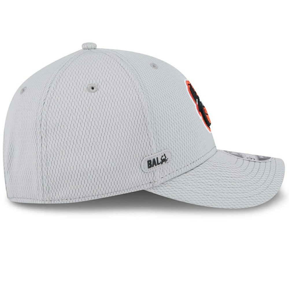 Baltimore Orioles 2025 MLB Clubhouse 9FORTY M-Crown Snapback Cap Gray Taass for sale