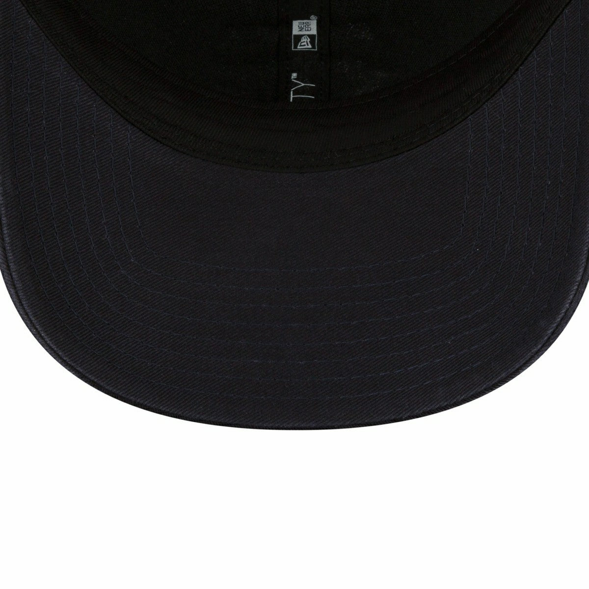 Minnesota Twins Basic New Era 9FORTY Trucker MLB Cap Lifestyle