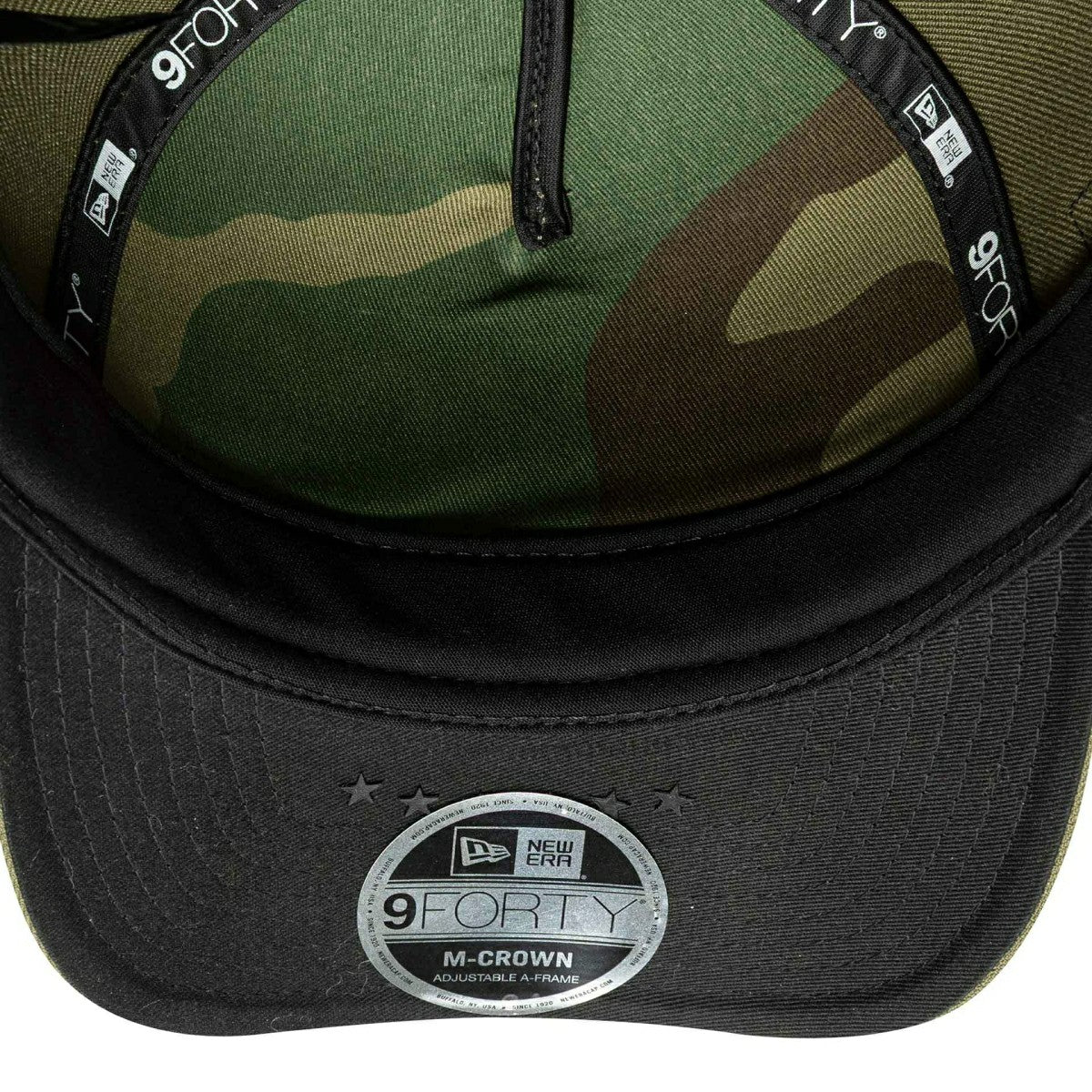 New York Yankees 2026 MLB Armed Forces 9FORTY M-Crown A-Frame Adjustable Cap Olive Taass US