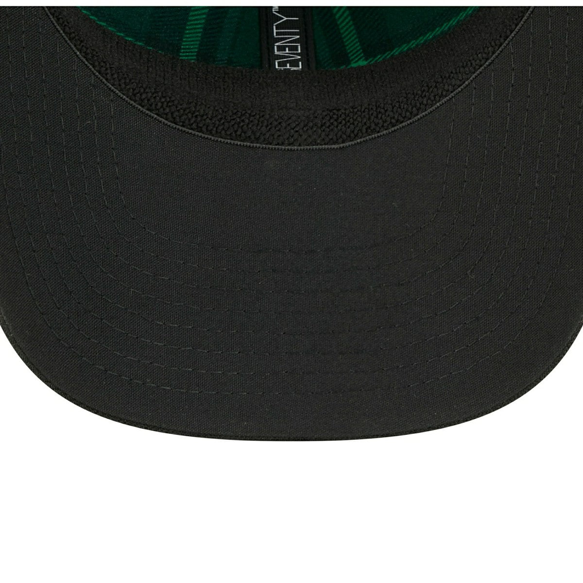 New York Yankees 2026 St. Patrick's Day 9SEVENTY Stretch-Snap MLB Cap Black Taass for sale