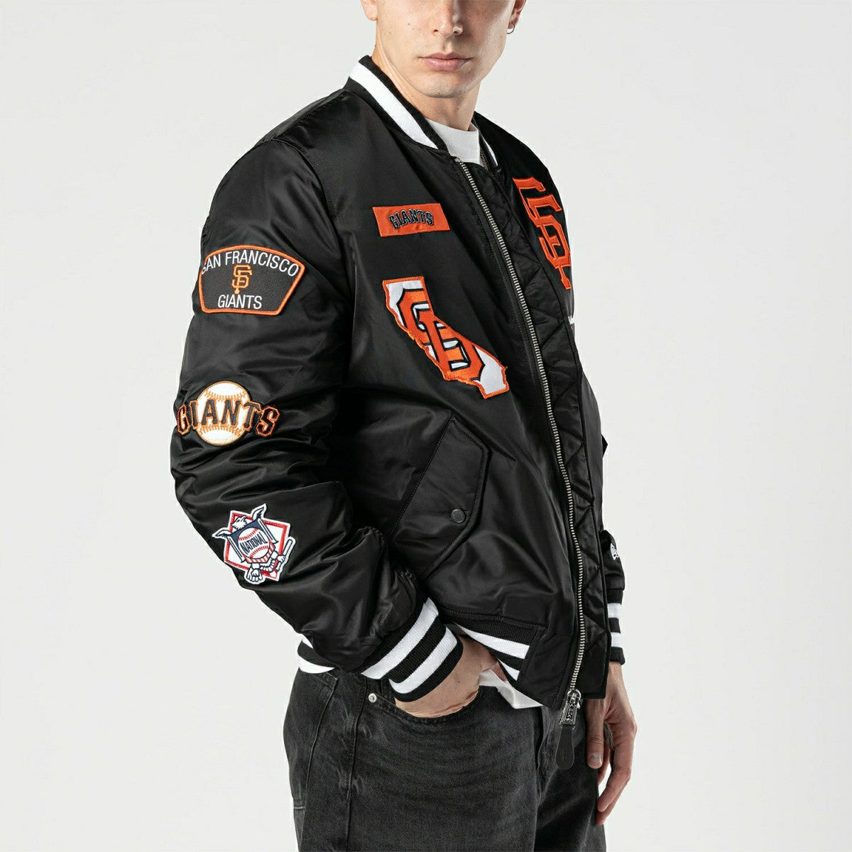 San Francisco Giants Alpha Industries MA-1 MLB Bomber Jacket Black Classic