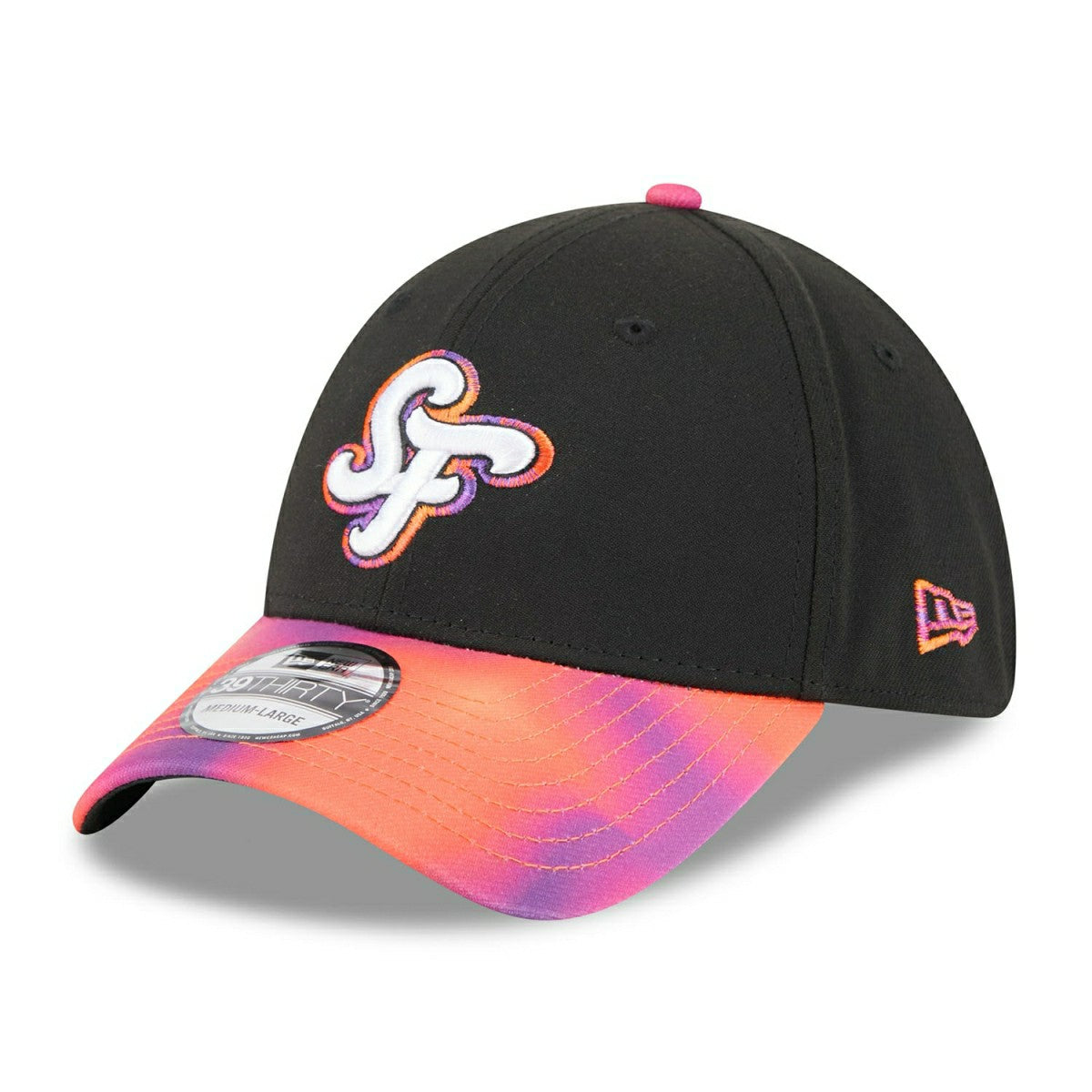 San Francisco Giants MLB City Connect New Era 39THIRTY Flex Cap Black Lifestyle