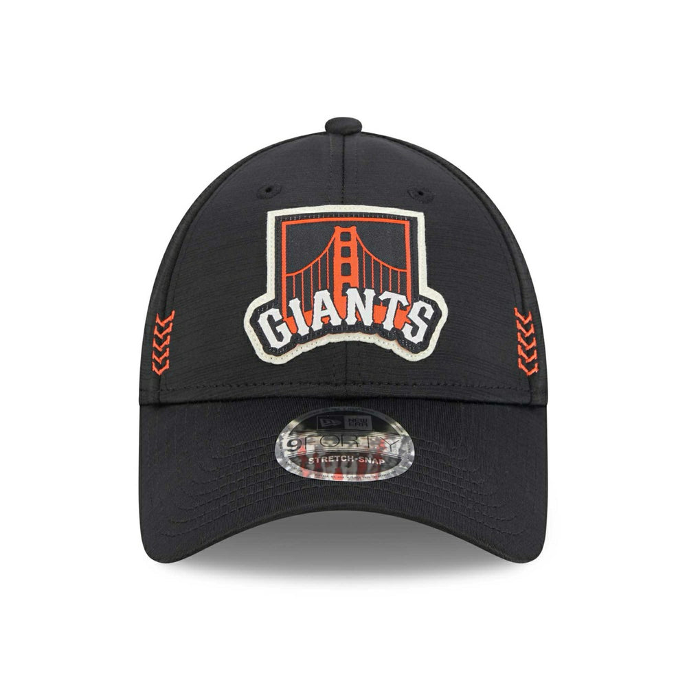 San Francisco Giants 2024 MLB Clubhouse New Era Stretch-Snap 9FORTY Cap Black Fashion