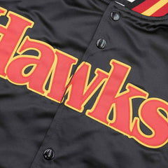 Atlanta Hawks Mitchell & Ness Lightweight Satin NBA Jacket Black Lifestyle
