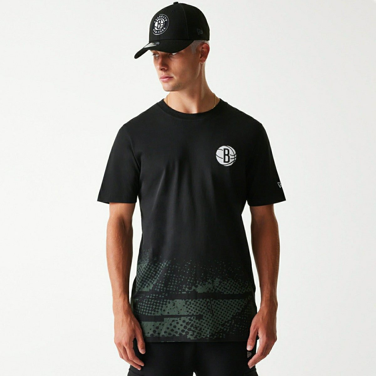 Brooklyn Nets 2024 NBA Tip-Off New Era T-Shirt Black Lifestyle