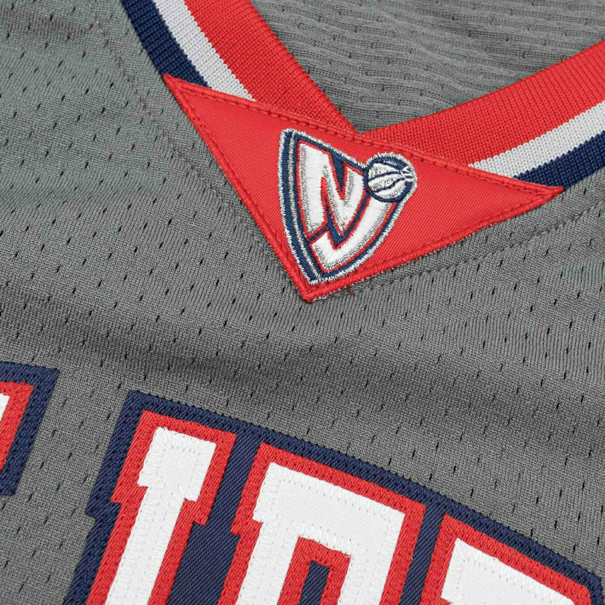 Vince Carter #15 New Jersey Nets 2004-05 Mitchell & Ness Authentic NBA Jersey Grey Taass US