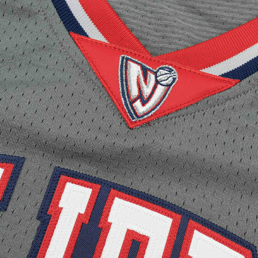 Vince Carter #15 New Jersey Nets 2004-05 Mitchell & Ness Authentic NBA Jersey Grey Taass US