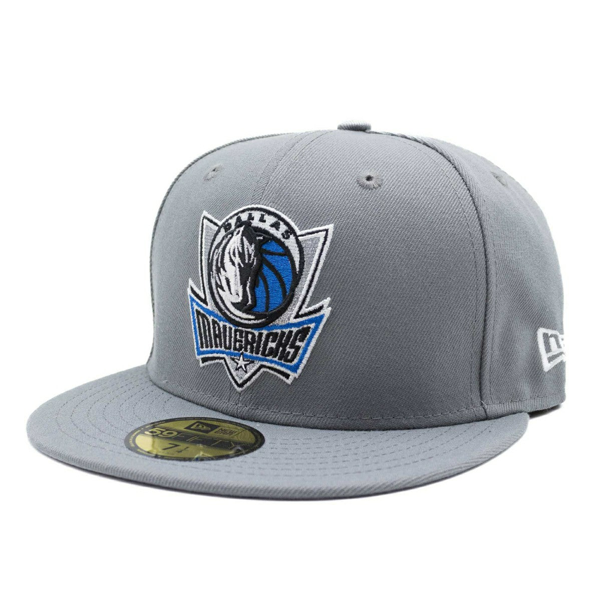 Dallas Mavericks Storm Gray New Era 59FIFTY Fitted NBA Cap Lifestyle