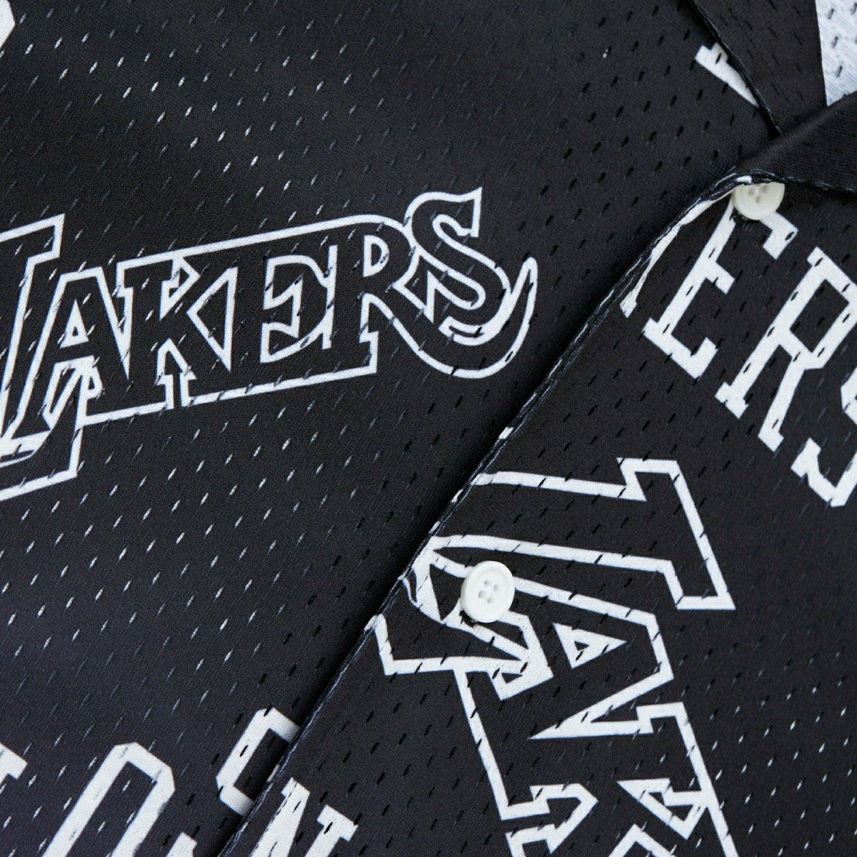 Los Angeles Lakers Mitchell & Ness Destination Leisure Button Up NBA Shirt Classic
