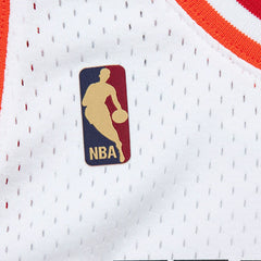 Dwyane Wade #3 Miami Heat 2007-08 Mitchell & Ness Swingman NBA Jersey White Classic