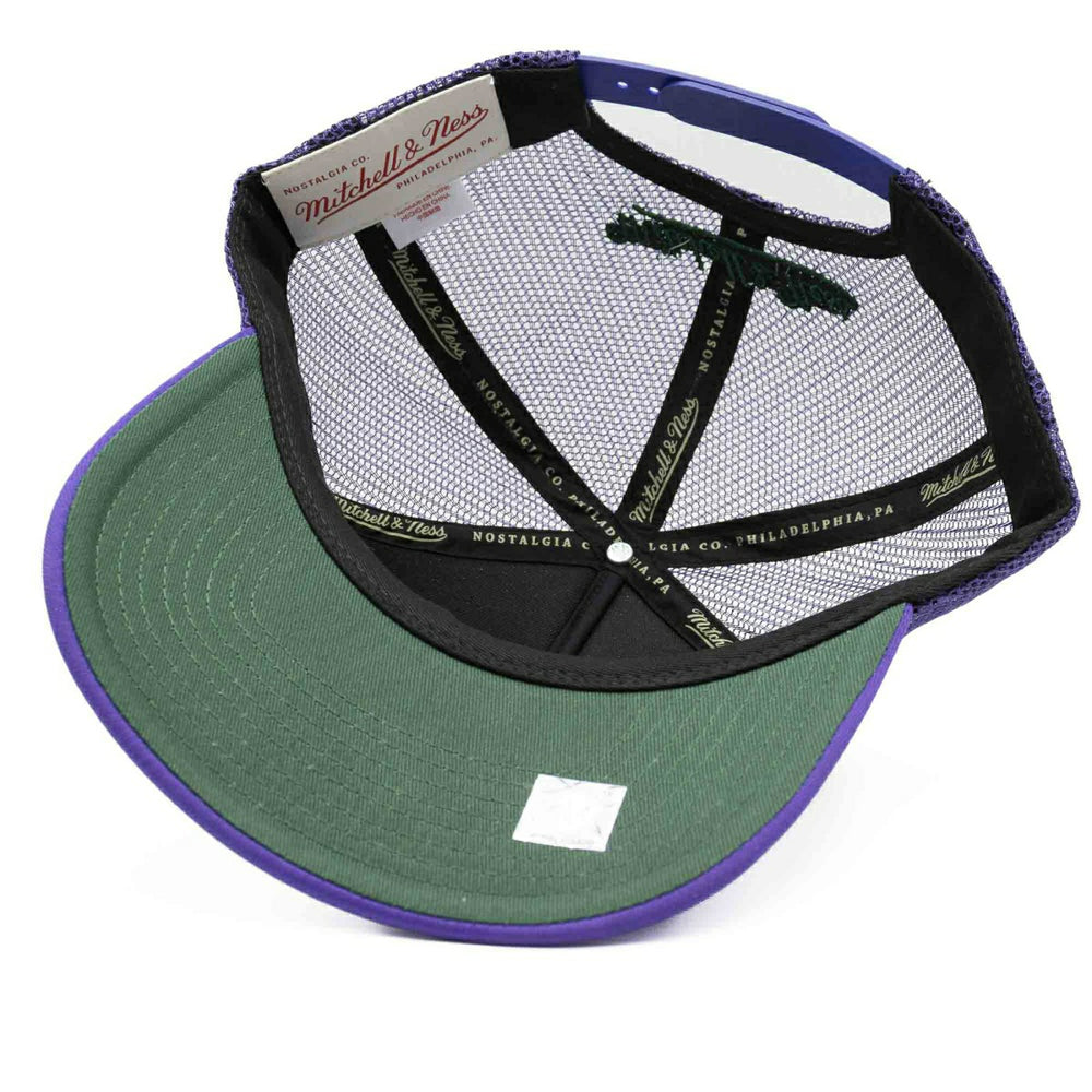 Milwaukee Bucks NBA Billboard Mitchell & Ness Trucker Cap Classic