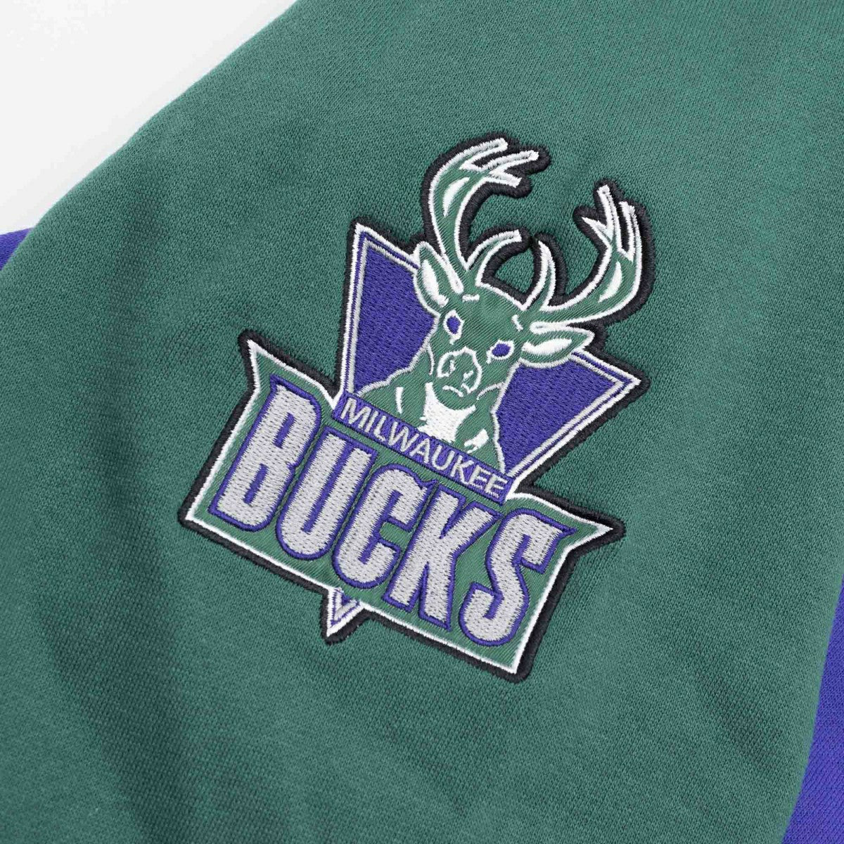 Milwaukee Bucks Mitchell & Ness Color Blocked NBA Fleece Hoodie Fashion