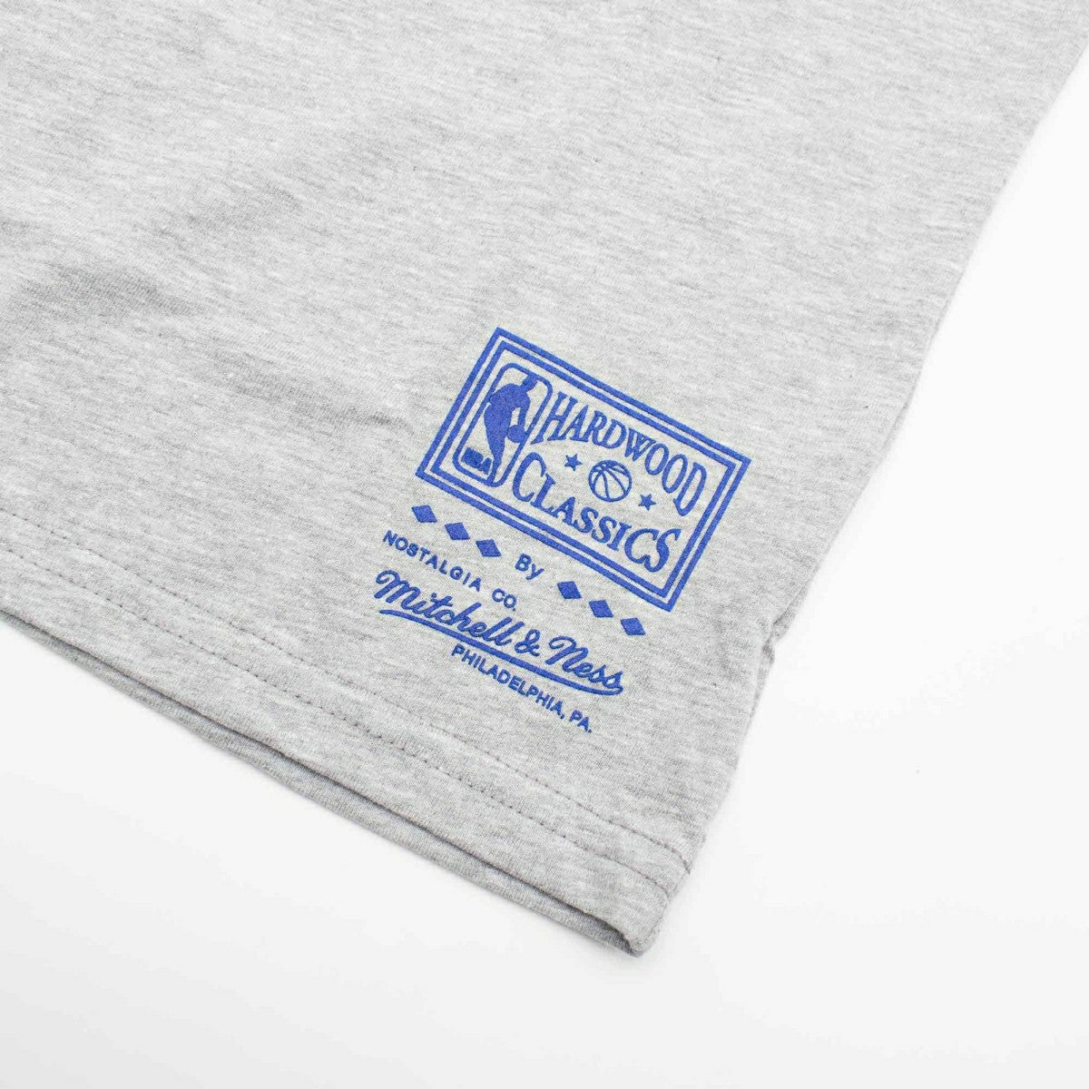 Patrick Ewing New York Knicks Court King Youth NBA T-Shirt (YOUTH) Taass sale
