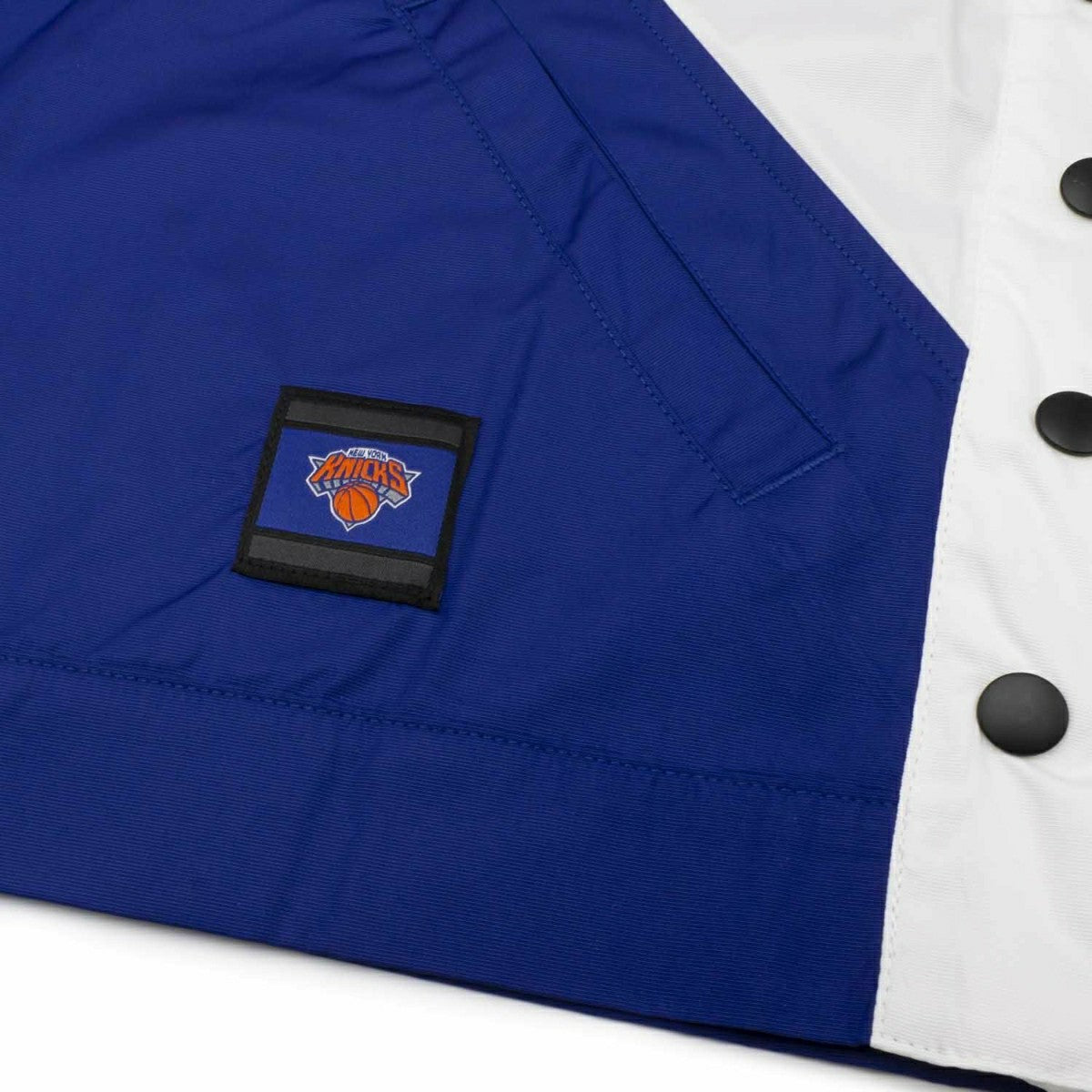 New York Knicks Courtside Snap NBA Jacket (WOMEN'S) Fashion