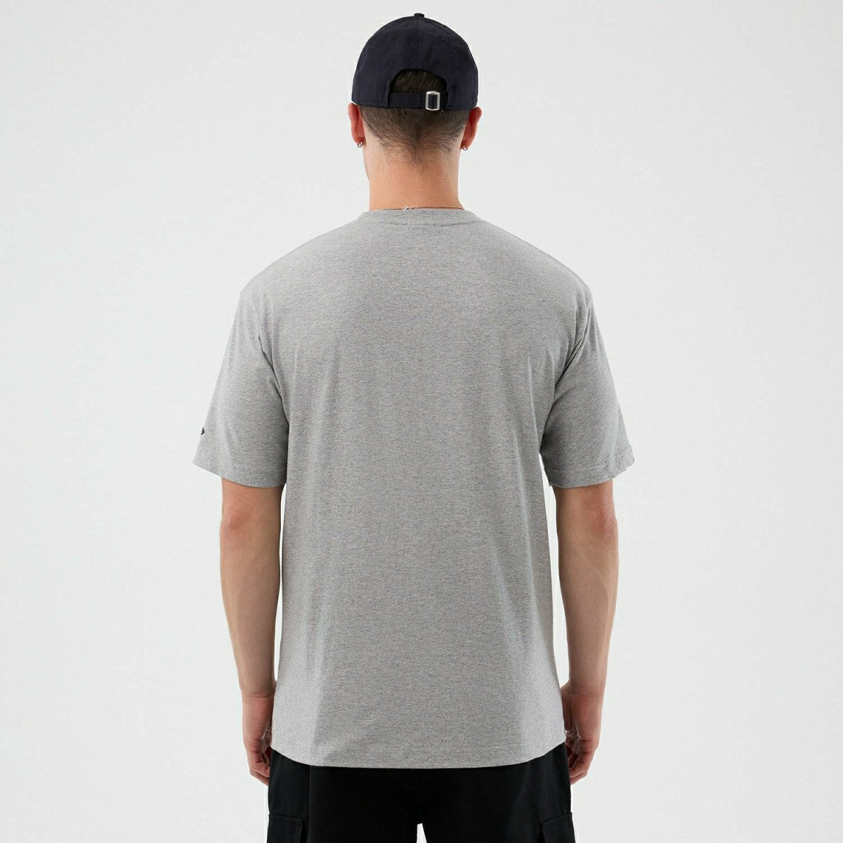 Boston Bruins Sport Classics Oversized NHL T-Shirt Gray Lifestyle