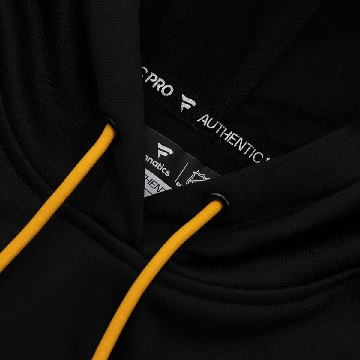 Boston Bruins 2025/26 Authentic Pro Rink Tech NHL Hoodie Black Fashion