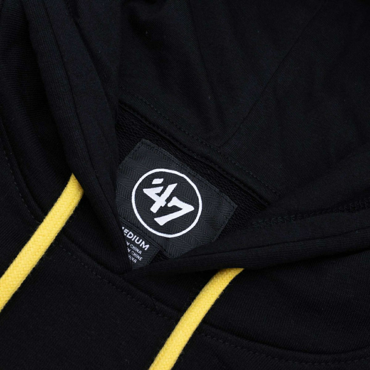 Boston Bruins Tonal Logo '47 Helix NHL Hoodie Black Taass sale