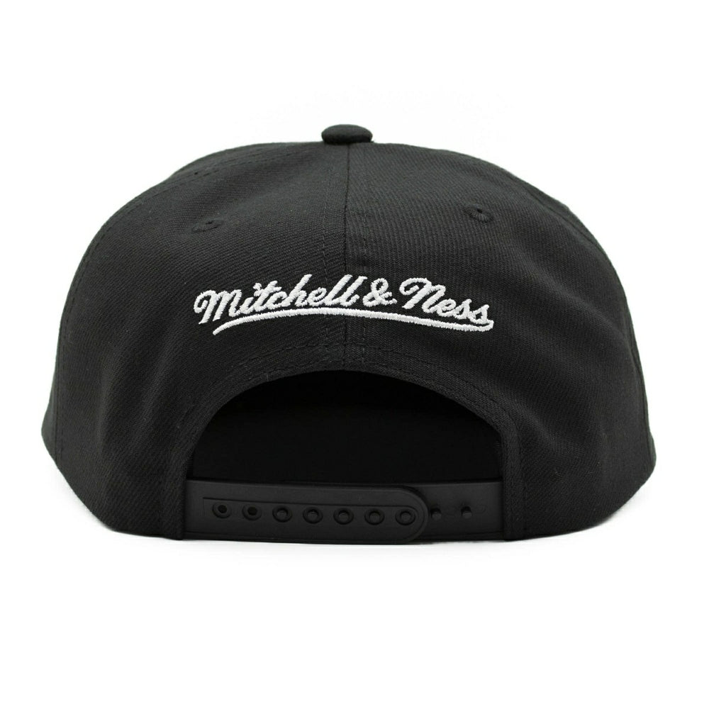 Boston Bruins 2011 Stanley Cup Mitchell & Ness Snapback NHL Cap Fashion