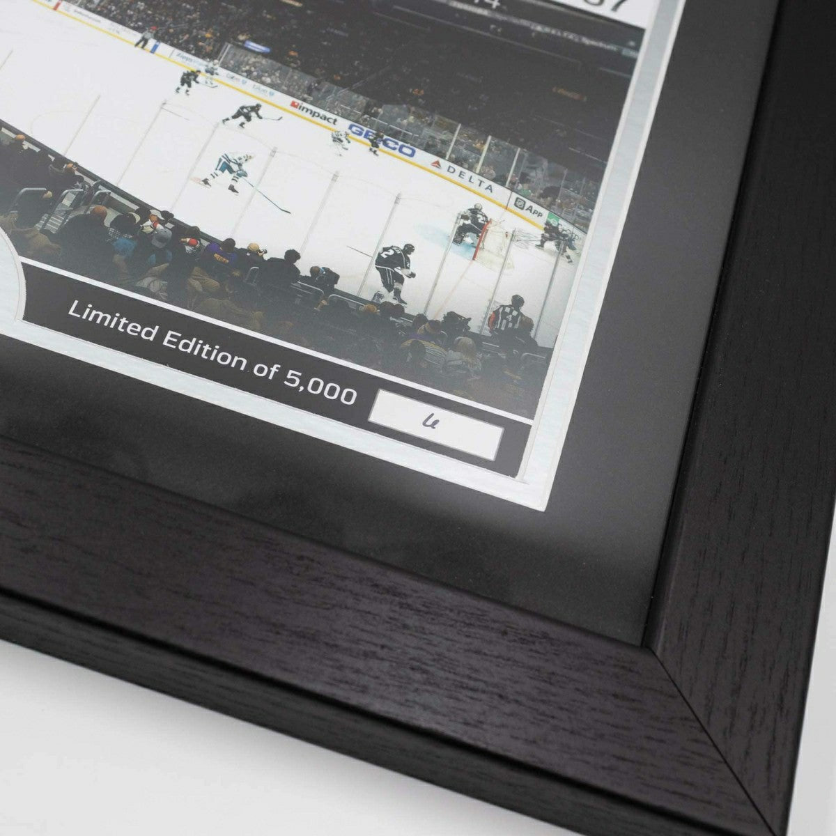 Los Angeles Kings 2-Time Stanley Cup Champions Bronze Coin Framed NHL Photo Classic