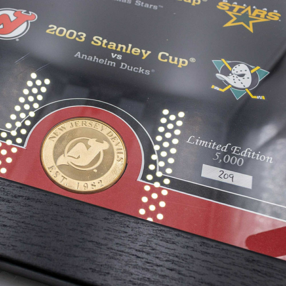 New Jersey Devils Stanley Cup Legacy Bronze Coin Framed NHL Photo Lifestyle