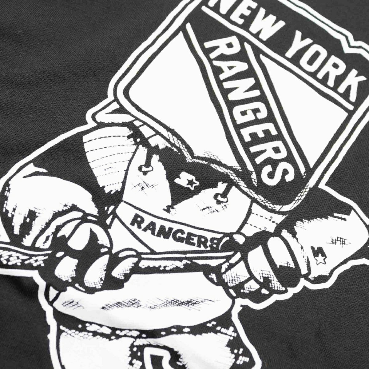 New York Rangers Starter BLACK ICE NHL T-Shirt Lifestyle