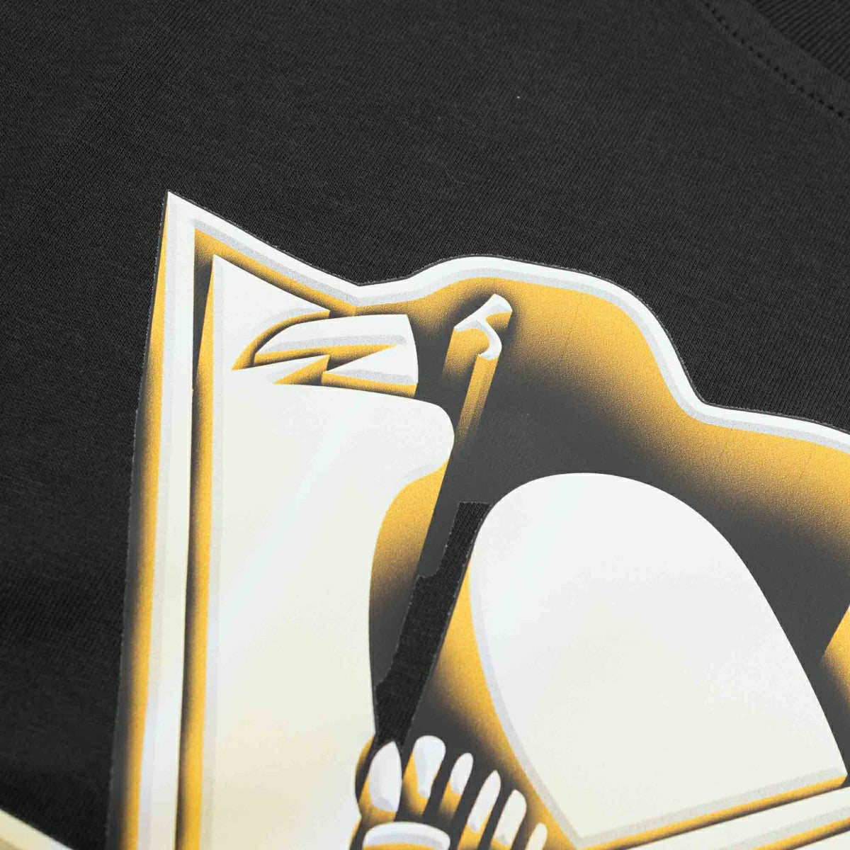 Pittsburgh Penguins Chrome Logo NHL T-Shirt Black Fashion