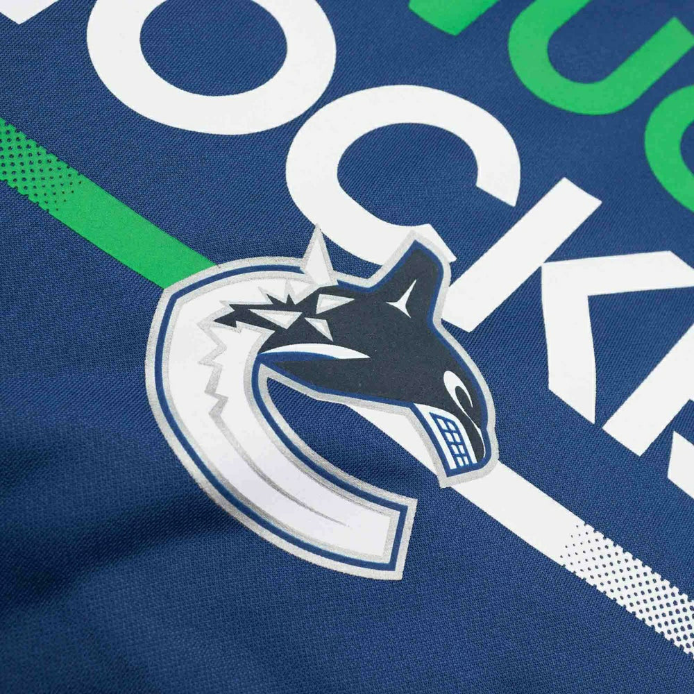 Vancouver Canucks 2023/24 Authentic Pro Locker Room NHL Hoodie Classic