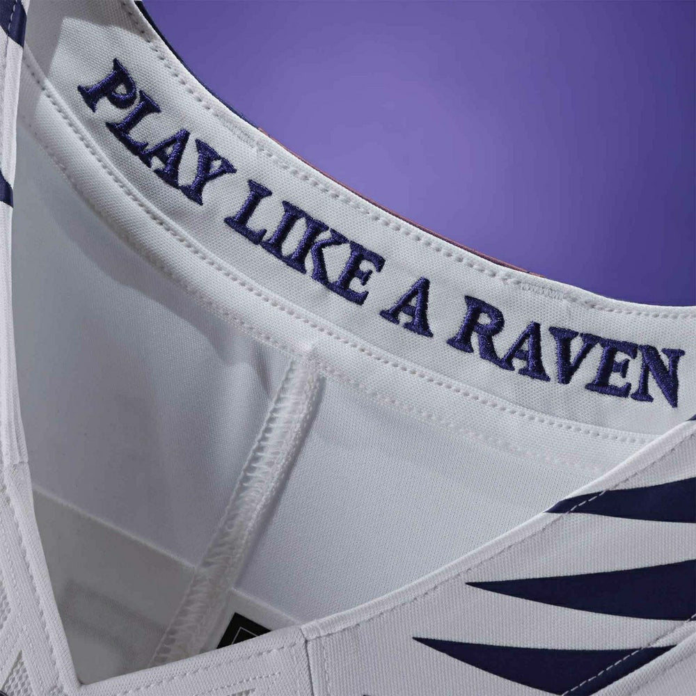 Lamar Jackson #8 Baltimore Ravens Sewn Down Limited NFL Jersey White Classic