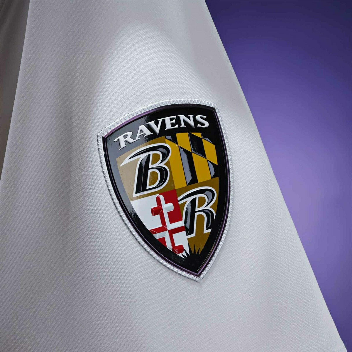 Lamar Jackson #8 Baltimore Ravens Sewn Down Limited NFL Jersey White Classic
