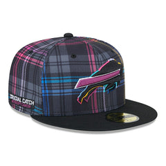 Buffalo Bills 2024 NFL Crucial Catch New Era 59FIFTY Fitted Cap Lifestyle