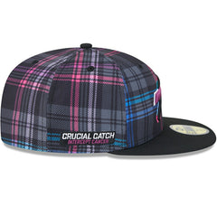 Buffalo Bills 2024 NFL Crucial Catch New Era 59FIFTY Fitted Cap Lifestyle