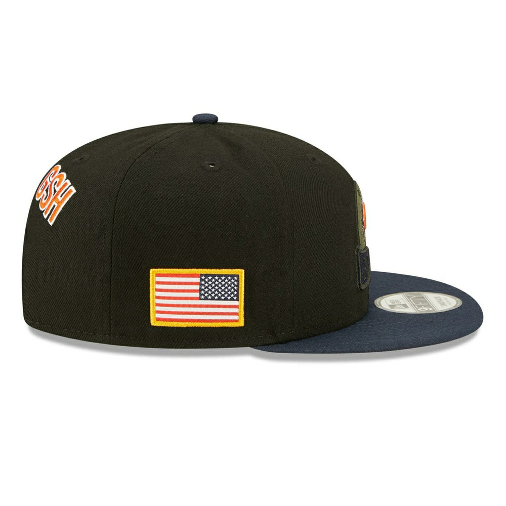 Chicago Bears 2022 NFL On-Field Salute to Service New Era 9FIFTY Snapback Cap Lifestyle