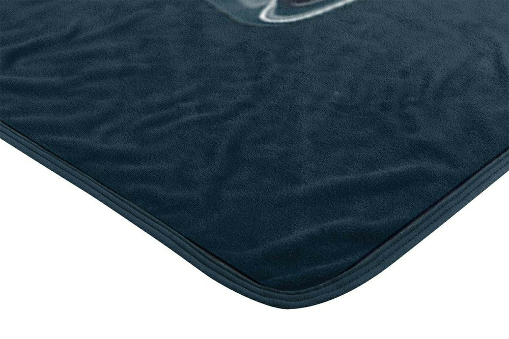 Chicago Bears Run Super Plush NFL Throw Lifestyle